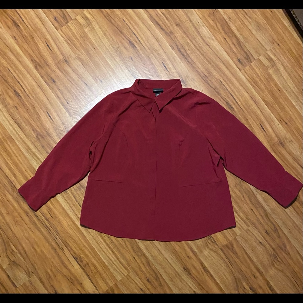 Lane Bryant Women’s Burgundy Covered Placket Button Up Blouse Size 22/24